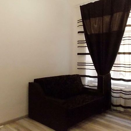 Apartment At Teodora Sqr Lviv Exterior photo